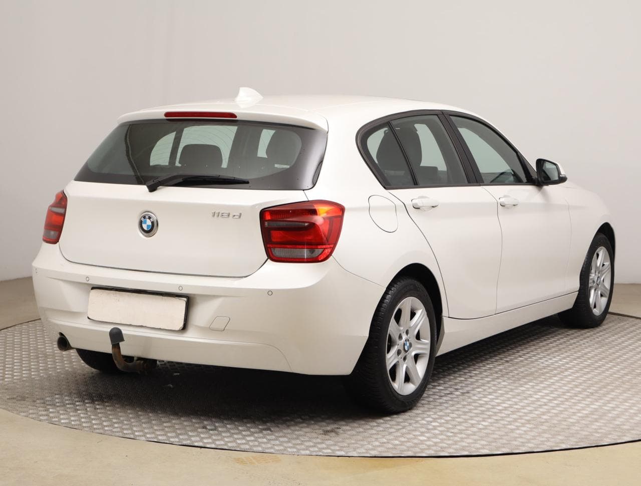 2014 BMW 1-Series - 13