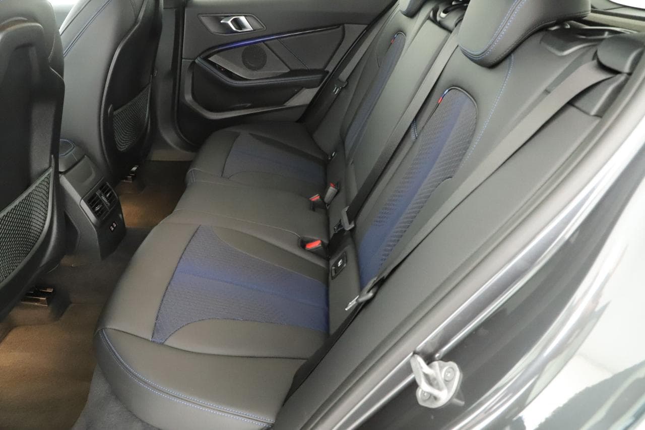 2021 BMW 1-SERIES - 16