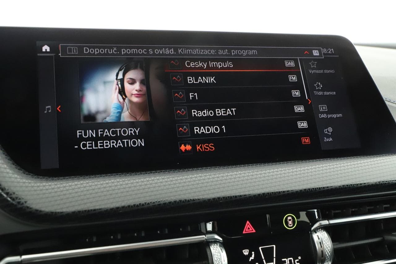 2021 BMW 1-SERIES - 30