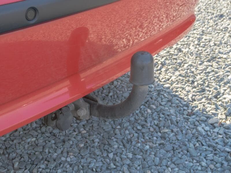 2003 BMW 3-Series - 19