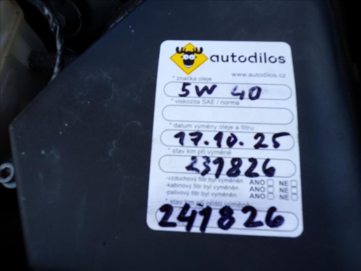 2002 BMW 3-Series - 37