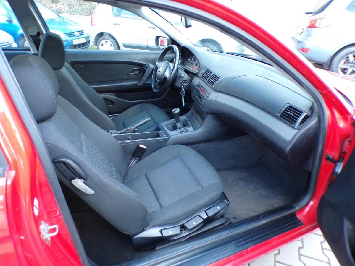 2002 BMW 3-Series - 31