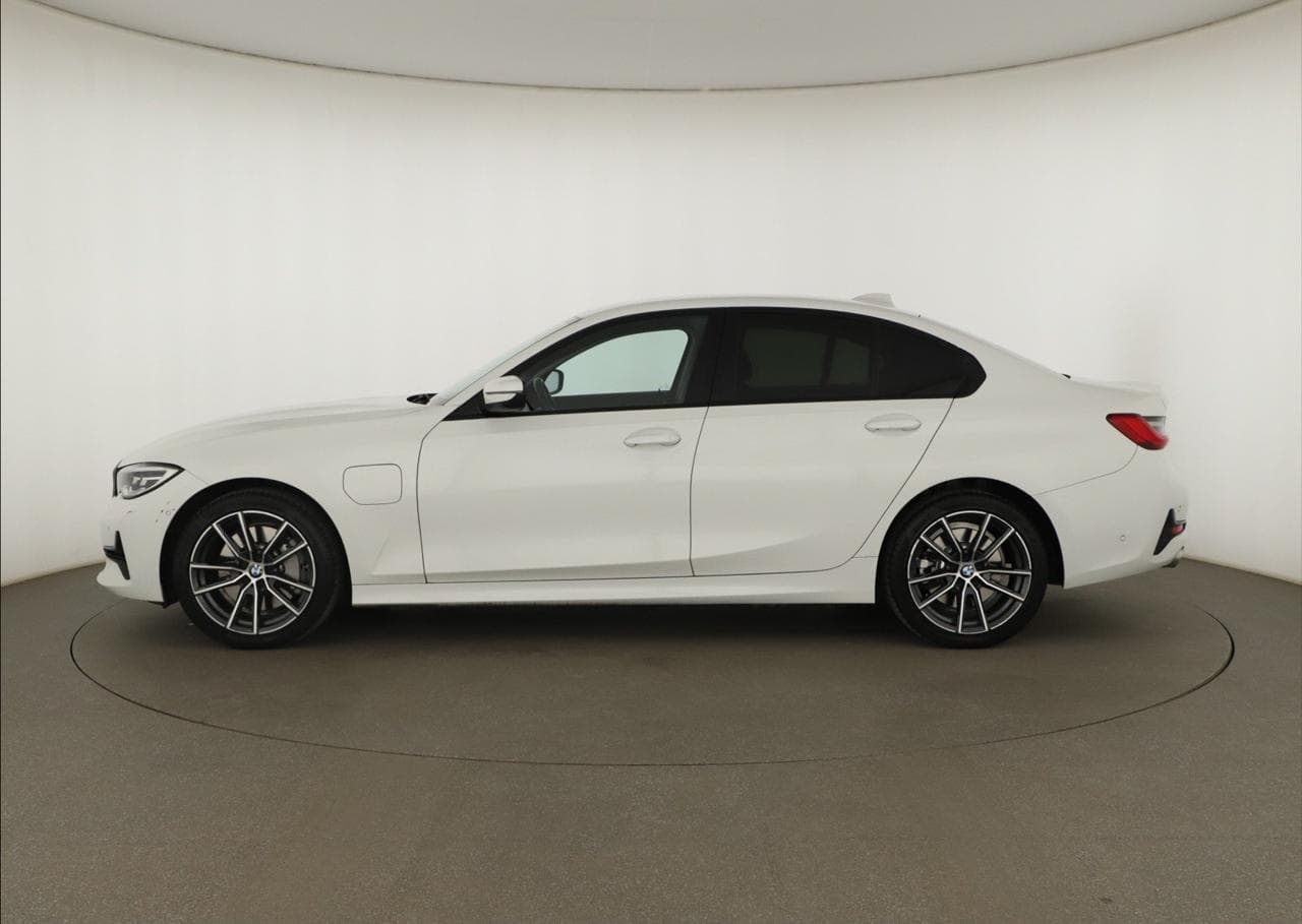 2019 BMW 3-SERIES - 4