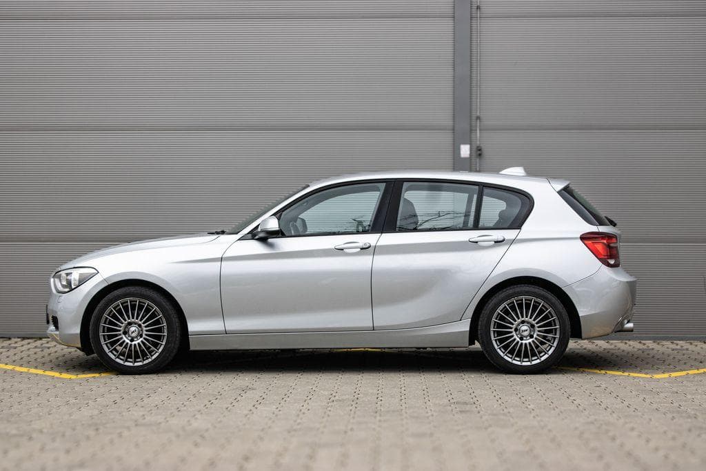 2015 BMW 1-SERIES - 8