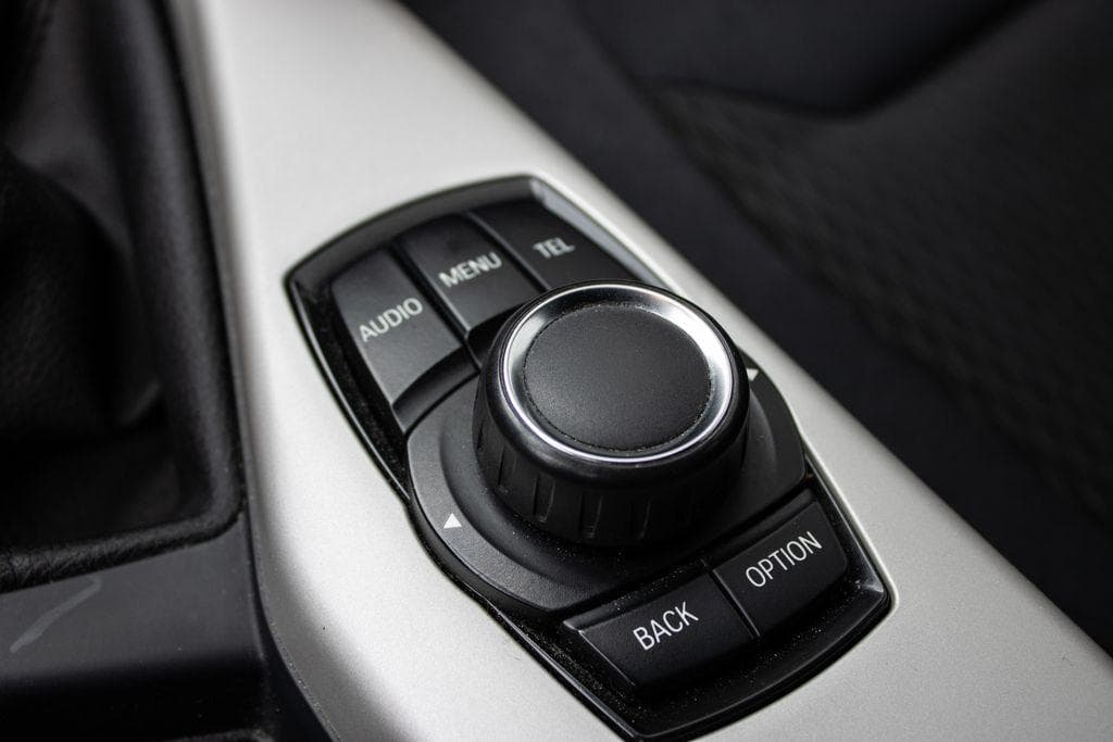 2015 BMW 1-SERIES - 19