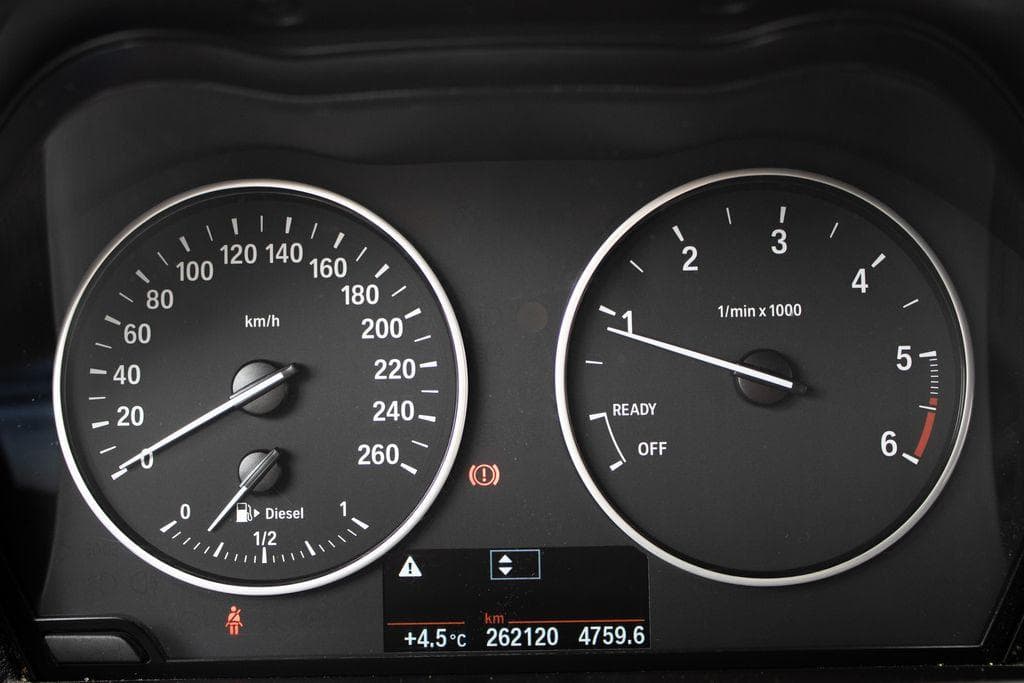 2015 BMW 1-SERIES - 13