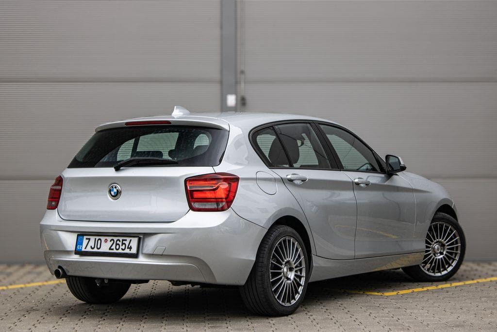 2015 BMW 1-SERIES - 5