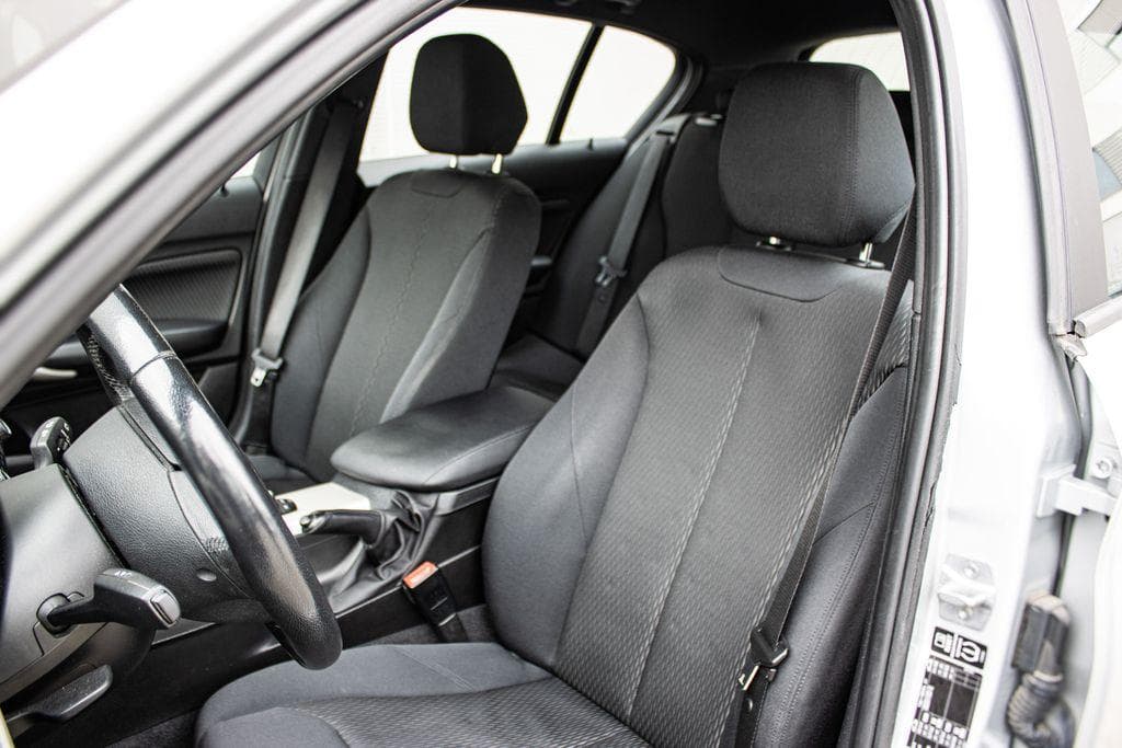 2015 BMW 1-SERIES - 12