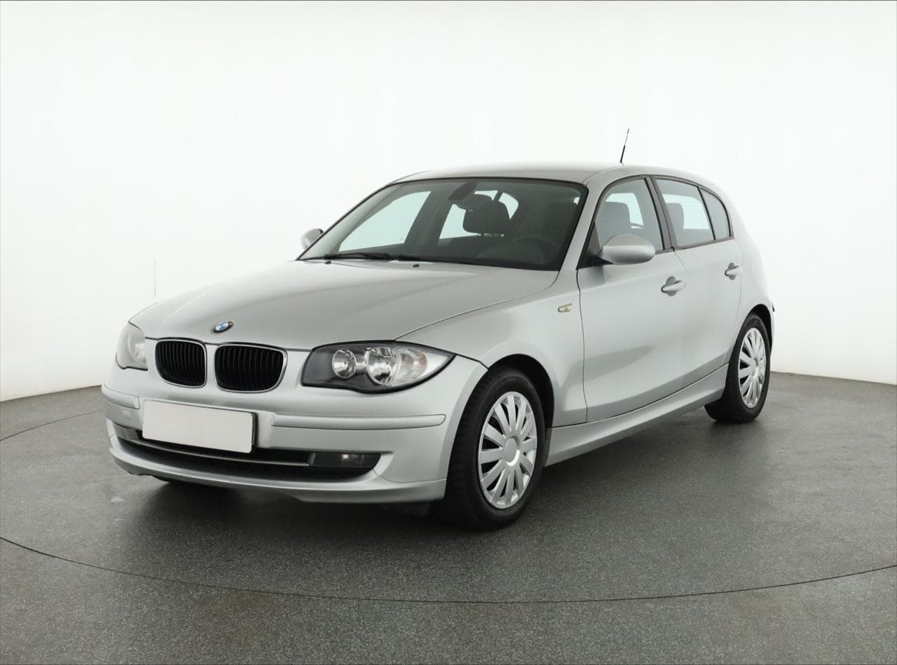 2009 BMW 1-SERIES - 3