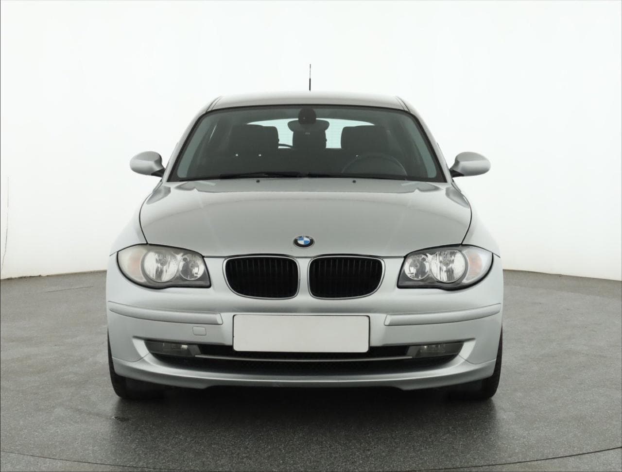 2009 BMW 1-SERIES - 2