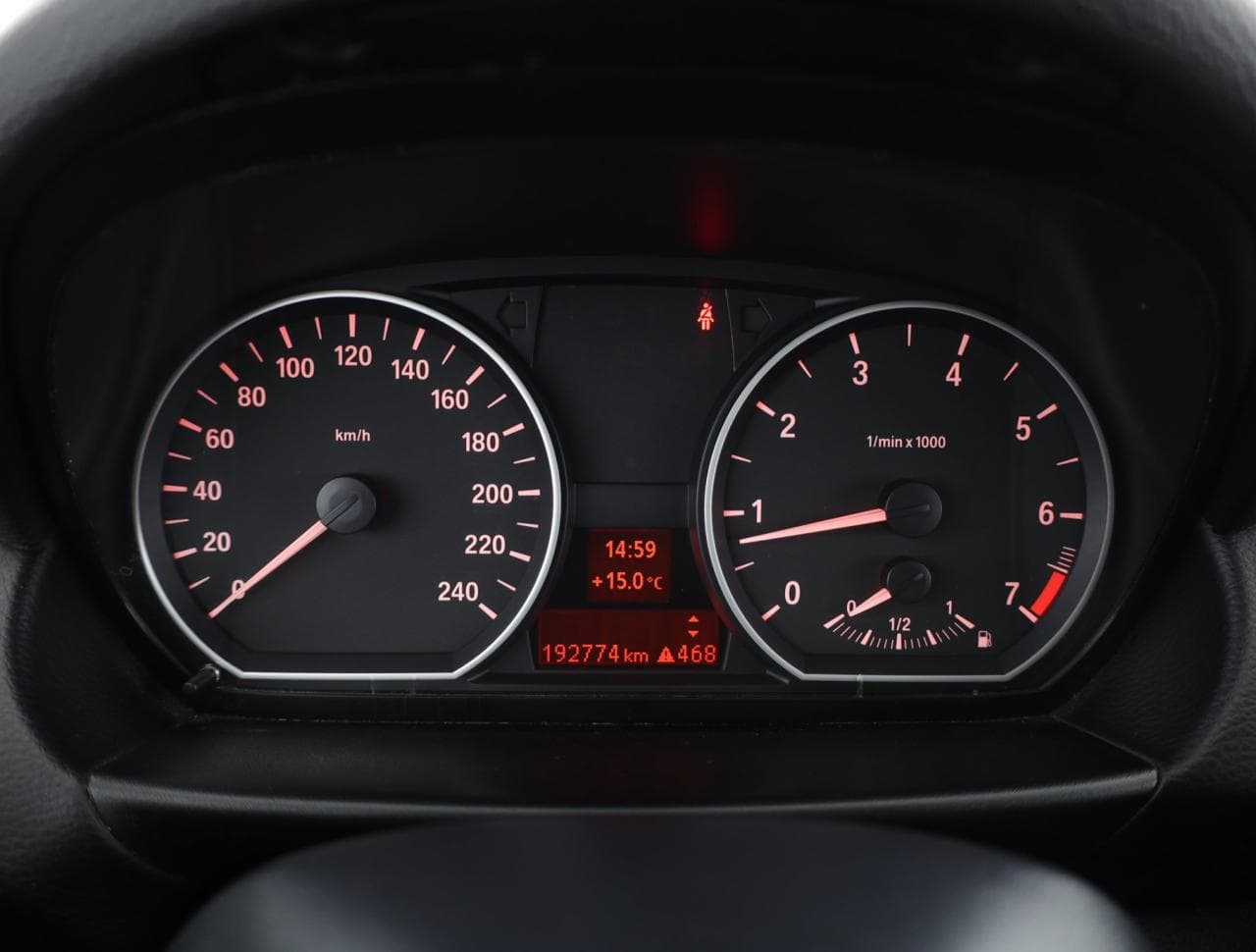 2009 BMW 1-SERIES - 16
