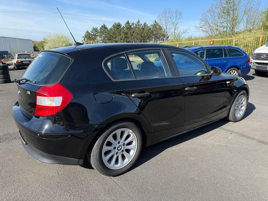 2005 BMW 1-SERIES - 5