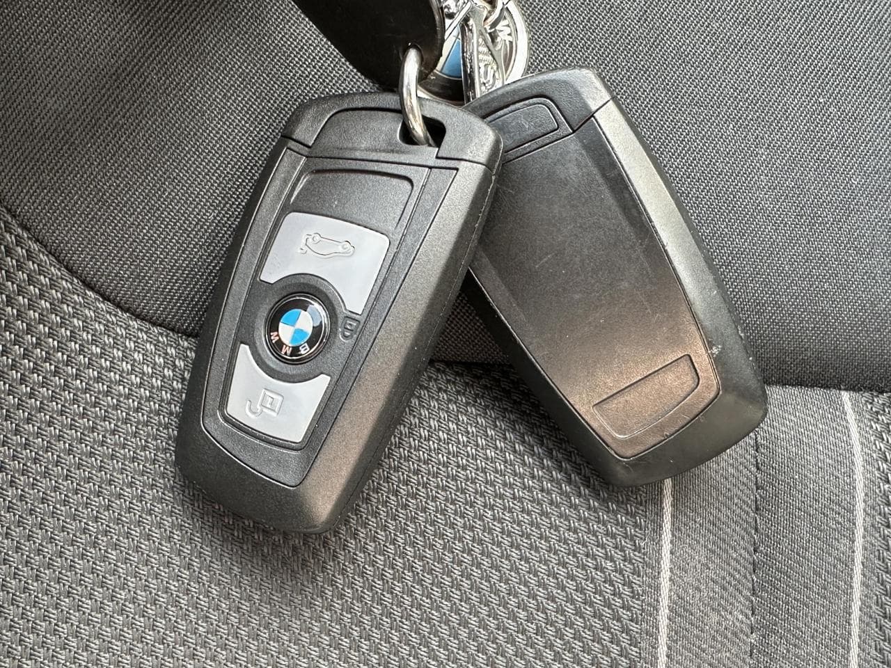 2016 BMW 1-SERIES - 29