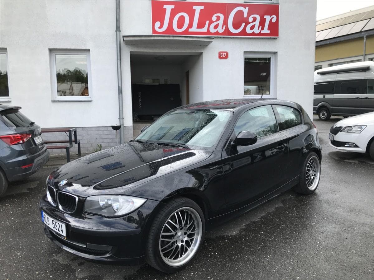 2009 BMW 1-SERIES - 2