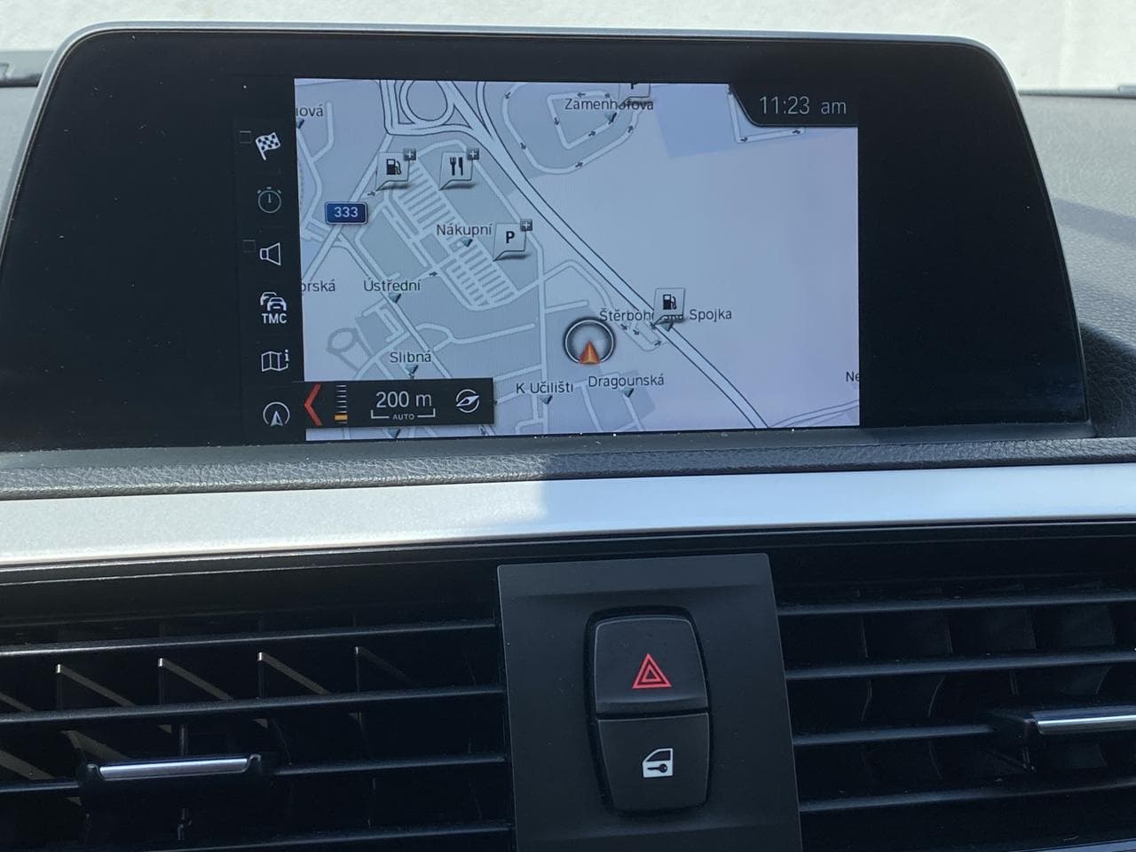 2018 BMW 1-SERIES - 15