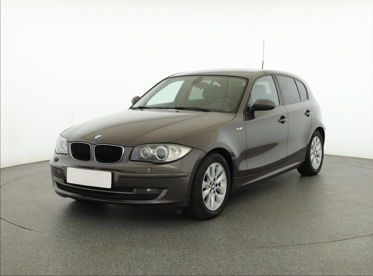 2009 BMW 1-SERIES - 3