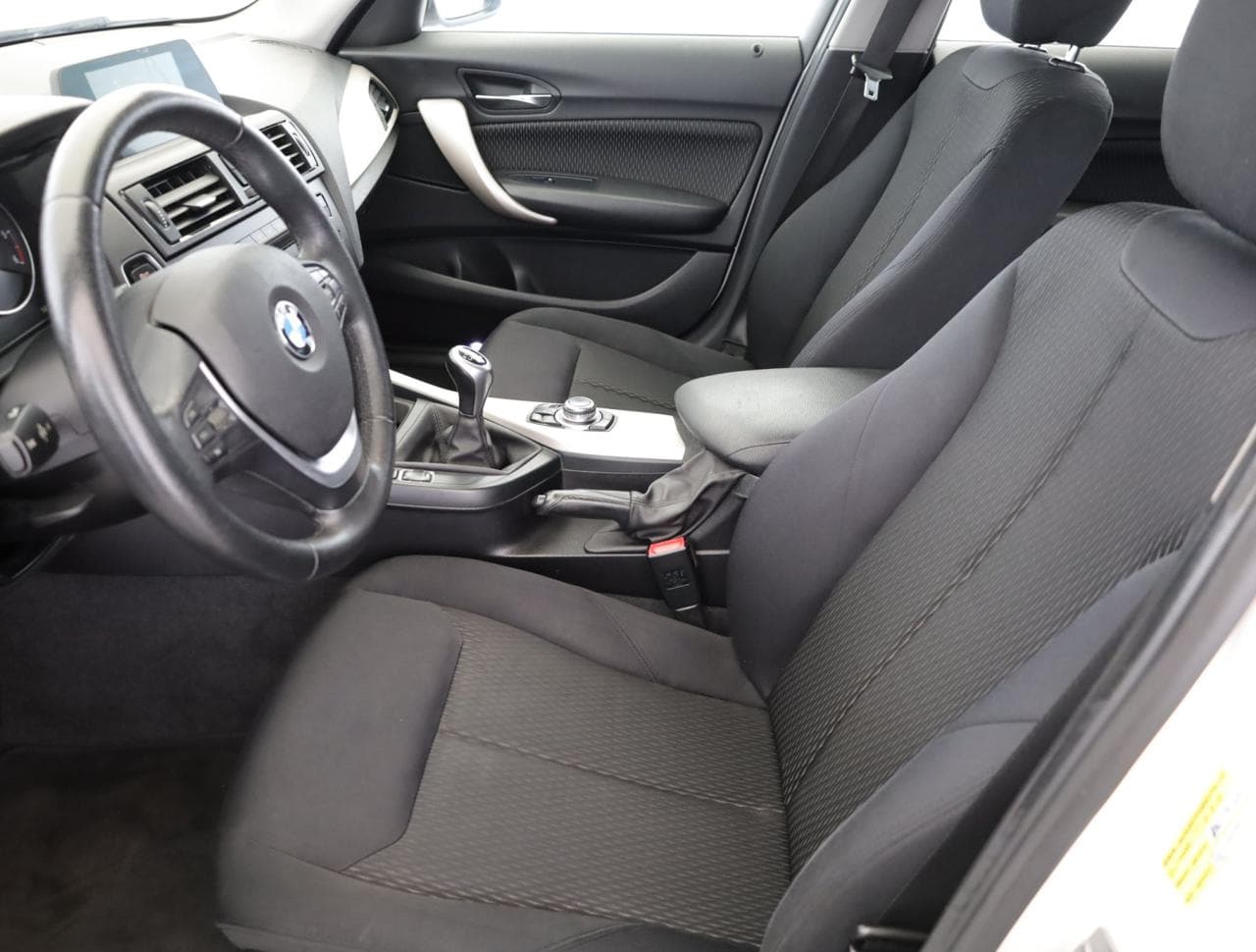 2014 BMW 1-SERIES - 23