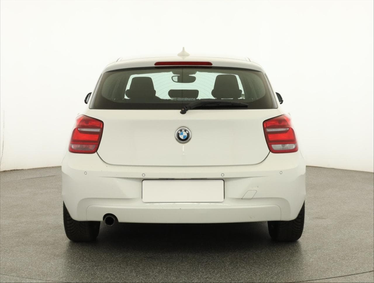 2014 BMW 1-SERIES - 9