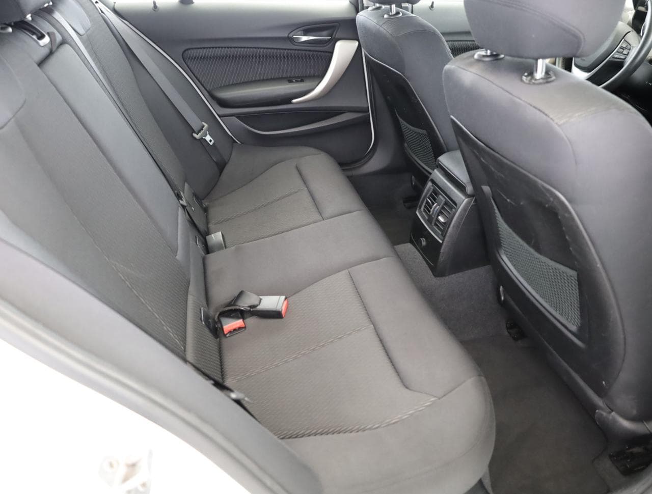 2014 BMW 1-SERIES - 19
