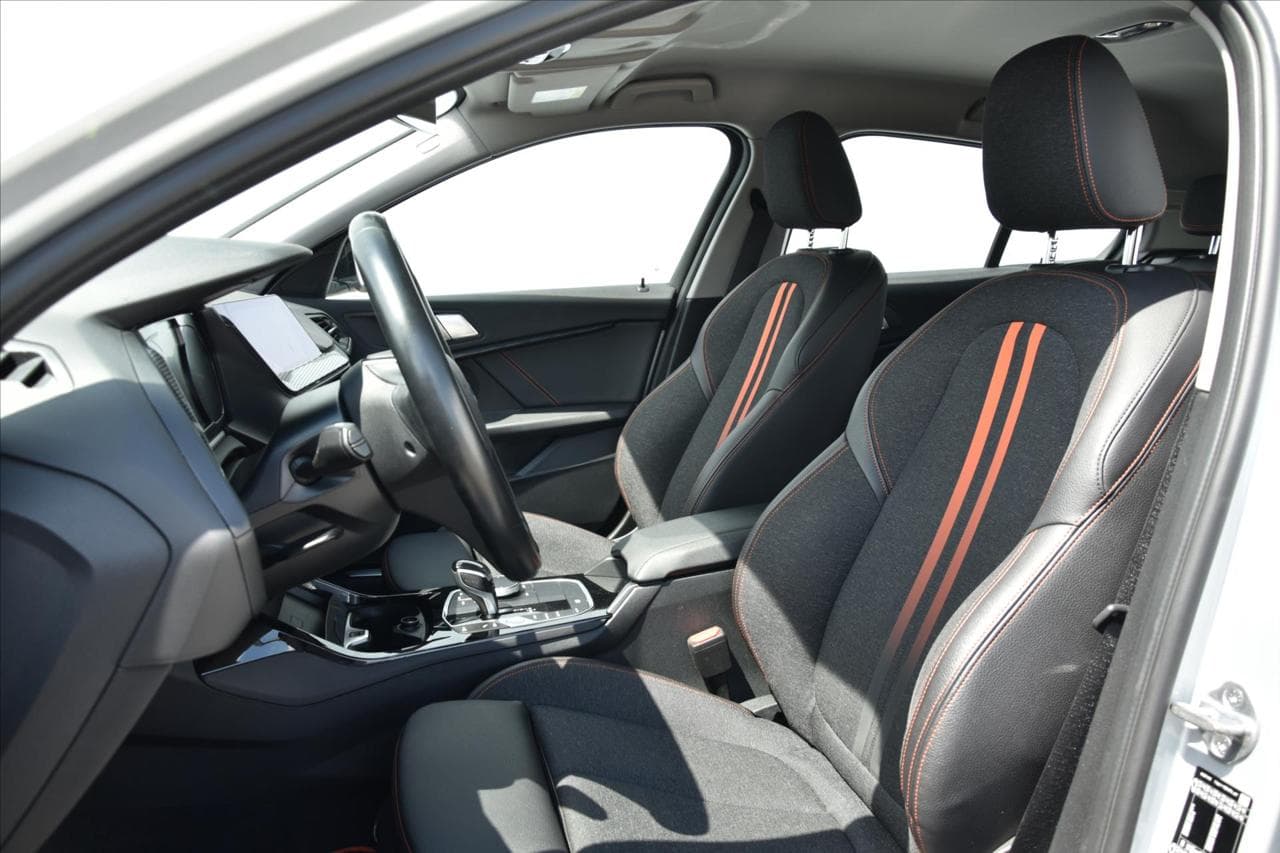 2020 BMW 1-SERIES - 10