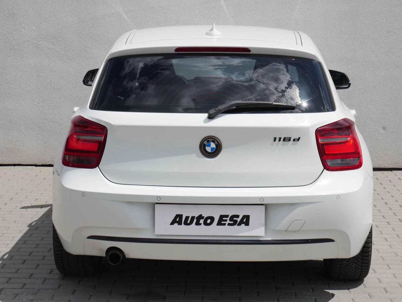 2012 BMW 1-SERIES - 8