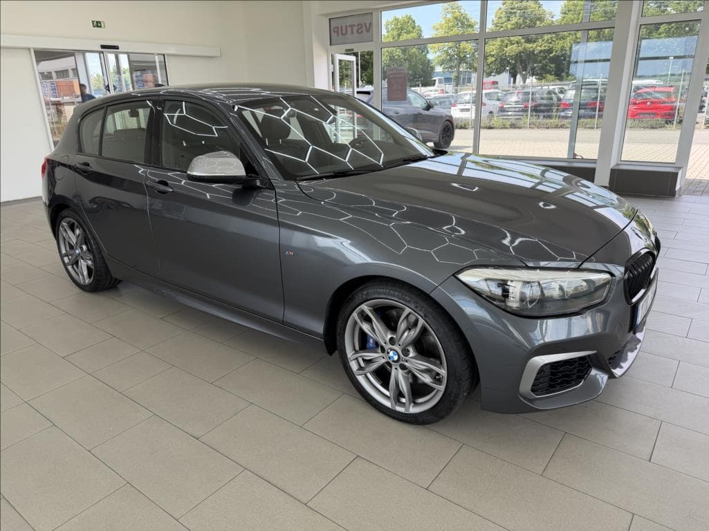 2019 BMW 1-SERIES - 5