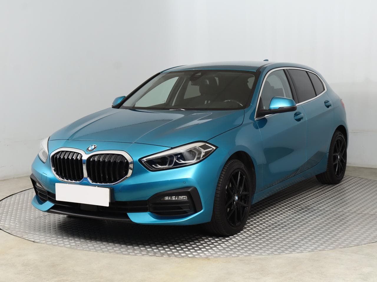 2022 BMW 1-SERIES - 3