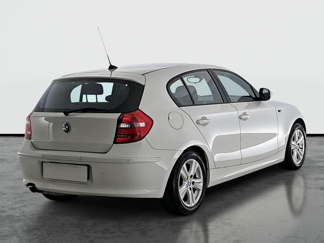 2011 BMW 1-SERIES - 7