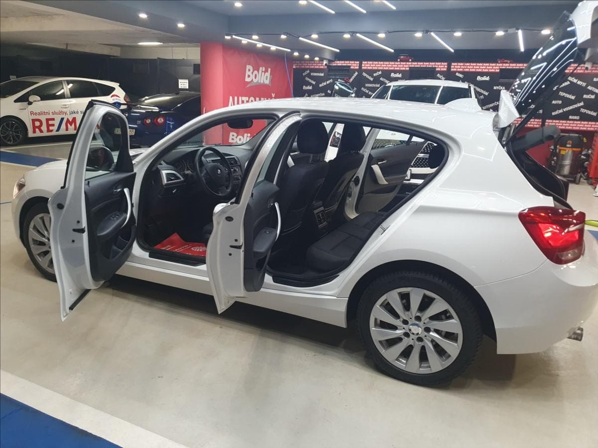 2013 BMW 1-SERIES - 17