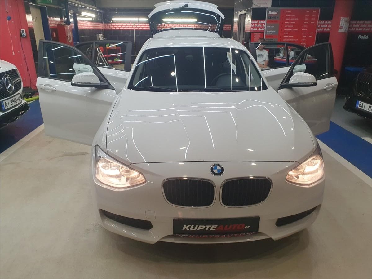 2013 BMW 1-SERIES - 20