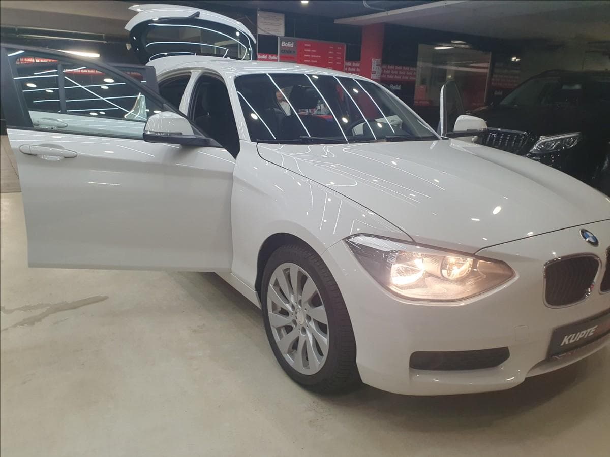 2013 BMW 1-SERIES - 19