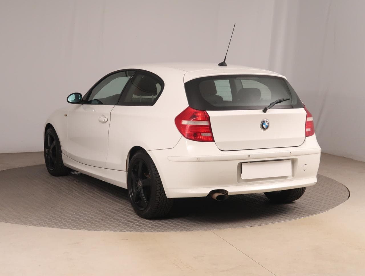 2008 BMW 1-SERIES - 5