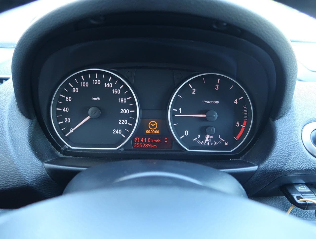 2008 BMW 1-SERIES - 17