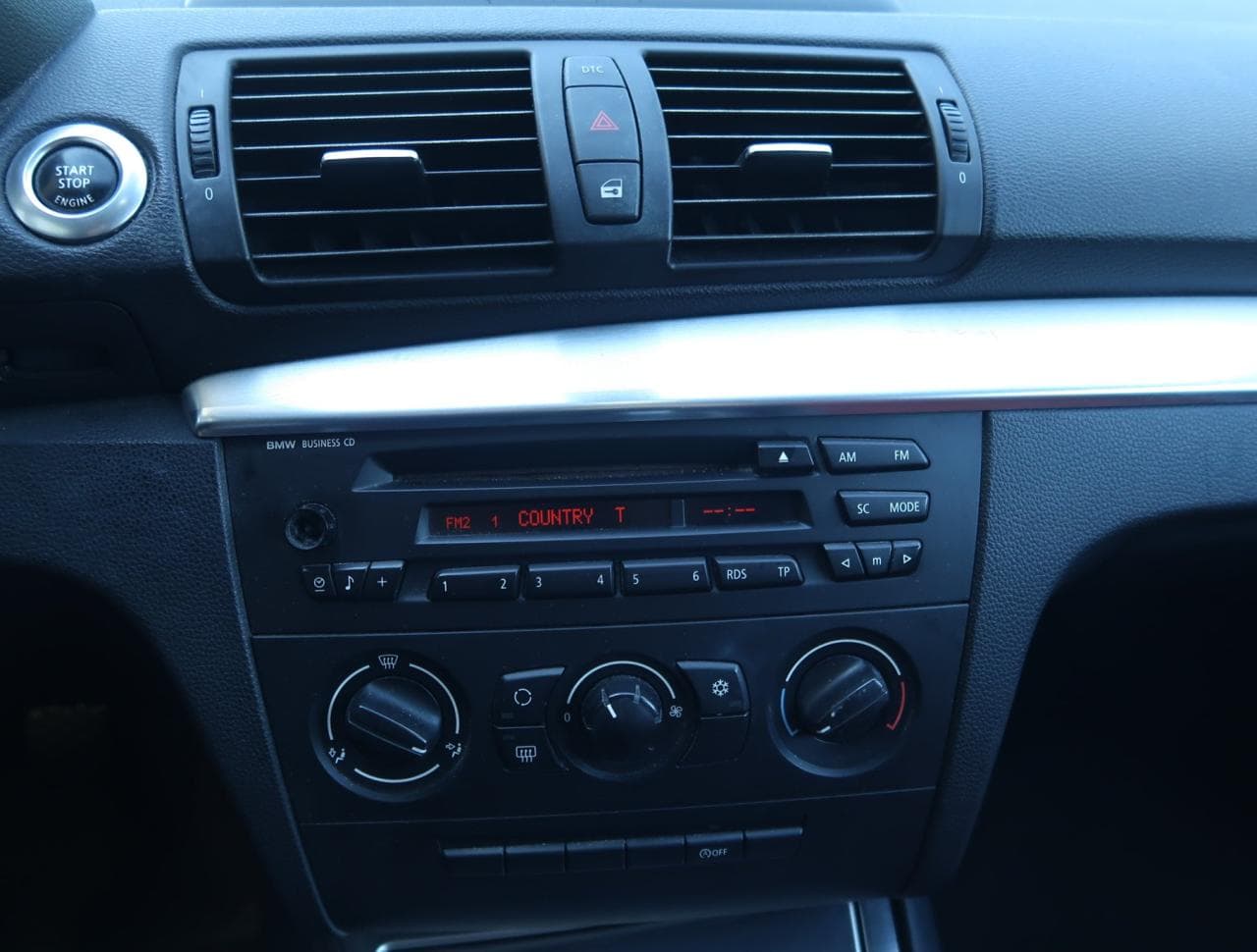 2008 BMW 1-SERIES - 18
