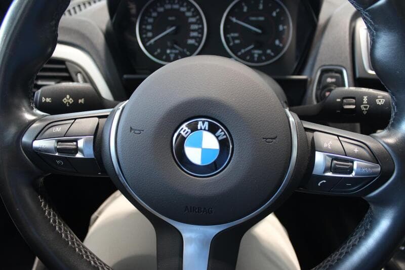 2015 BMW 1-SERIES - 9