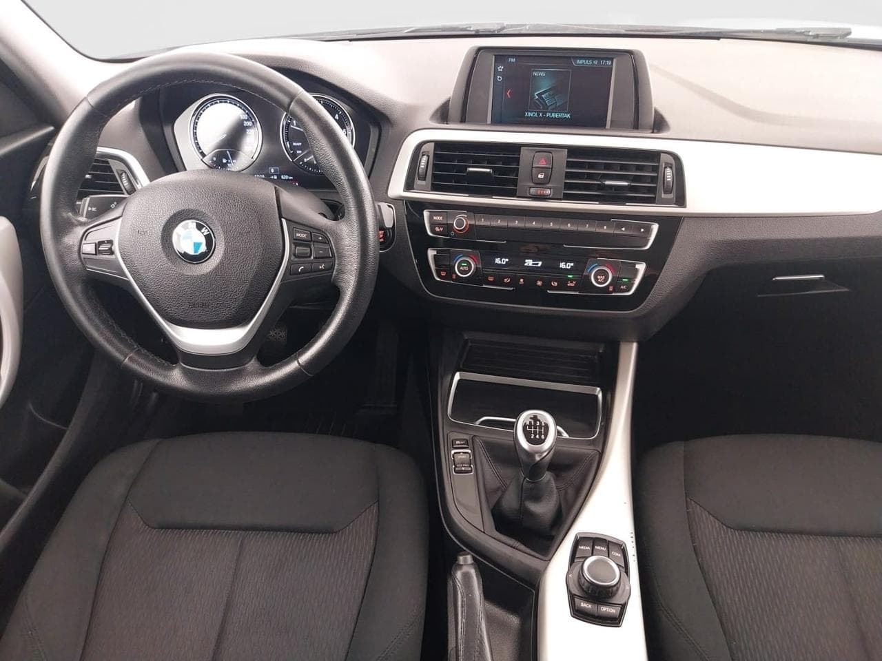 2019 BMW 1-SERIES - 10
