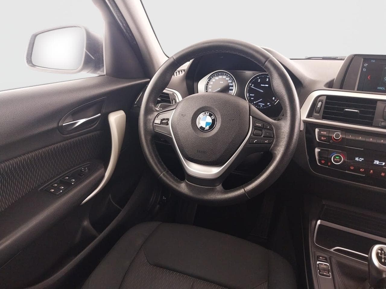 2019 BMW 1-SERIES - 9