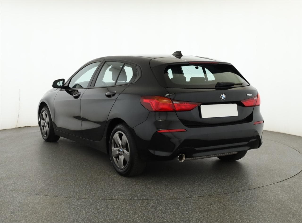 2020 BMW 1-SERIES - 5