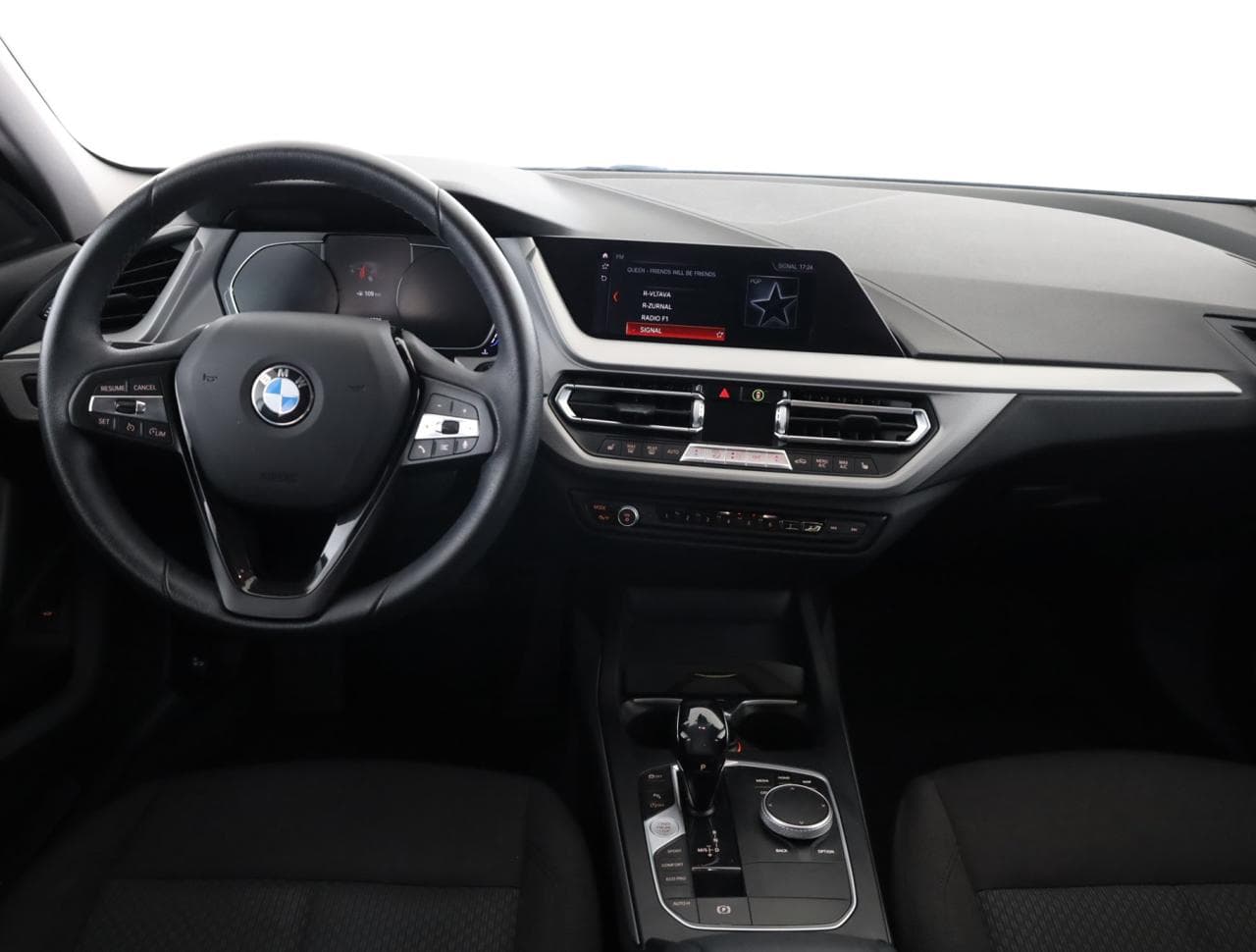 2020 BMW 1-SERIES - 9