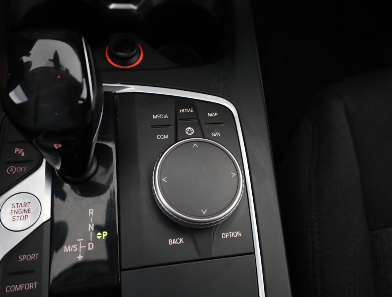 2020 BMW 1-SERIES - 18