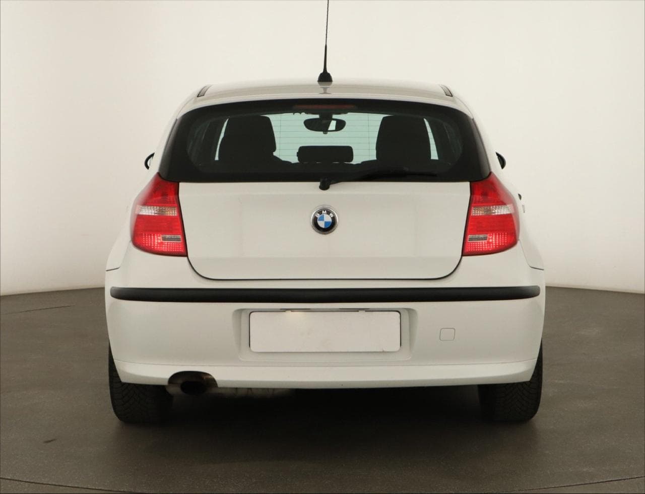 2009 BMW 1-SERIES - 6