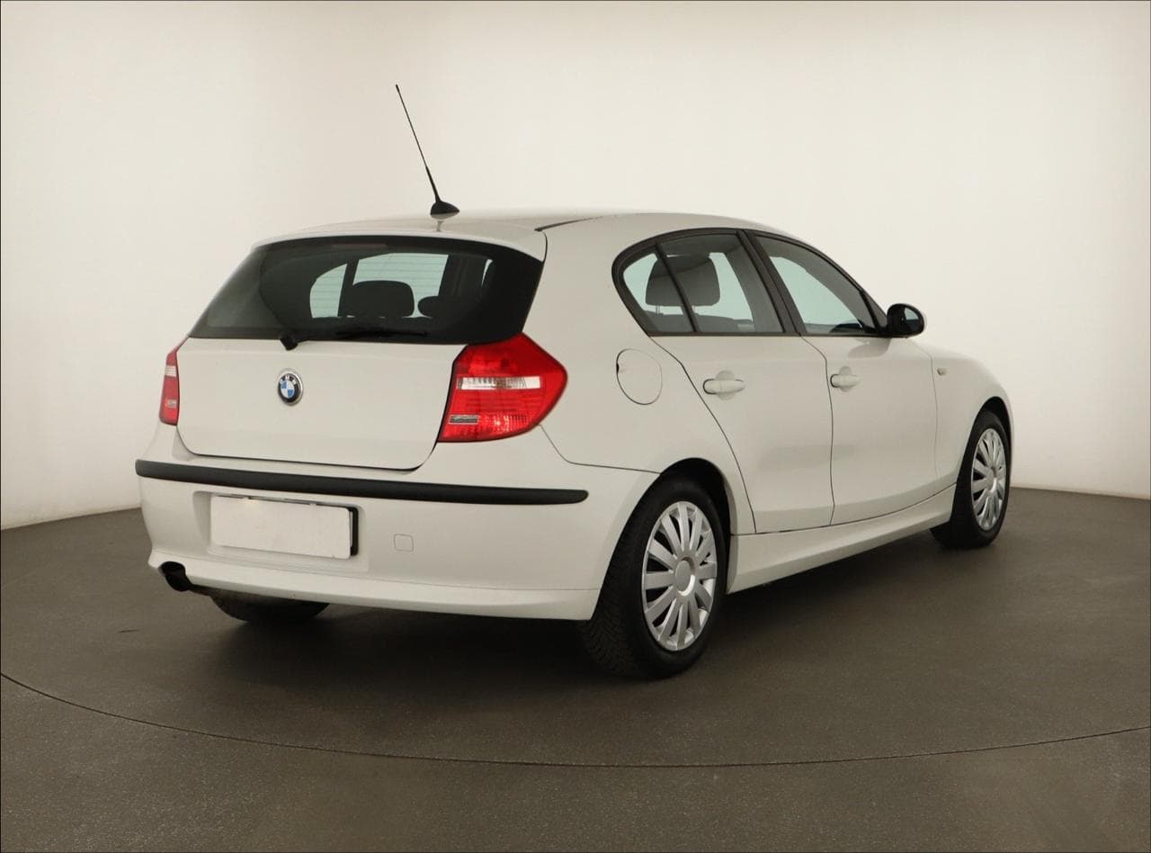 2009 BMW 1-SERIES - 7