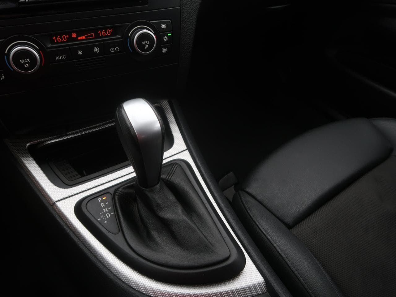 2007 BMW 1-SERIES - 17