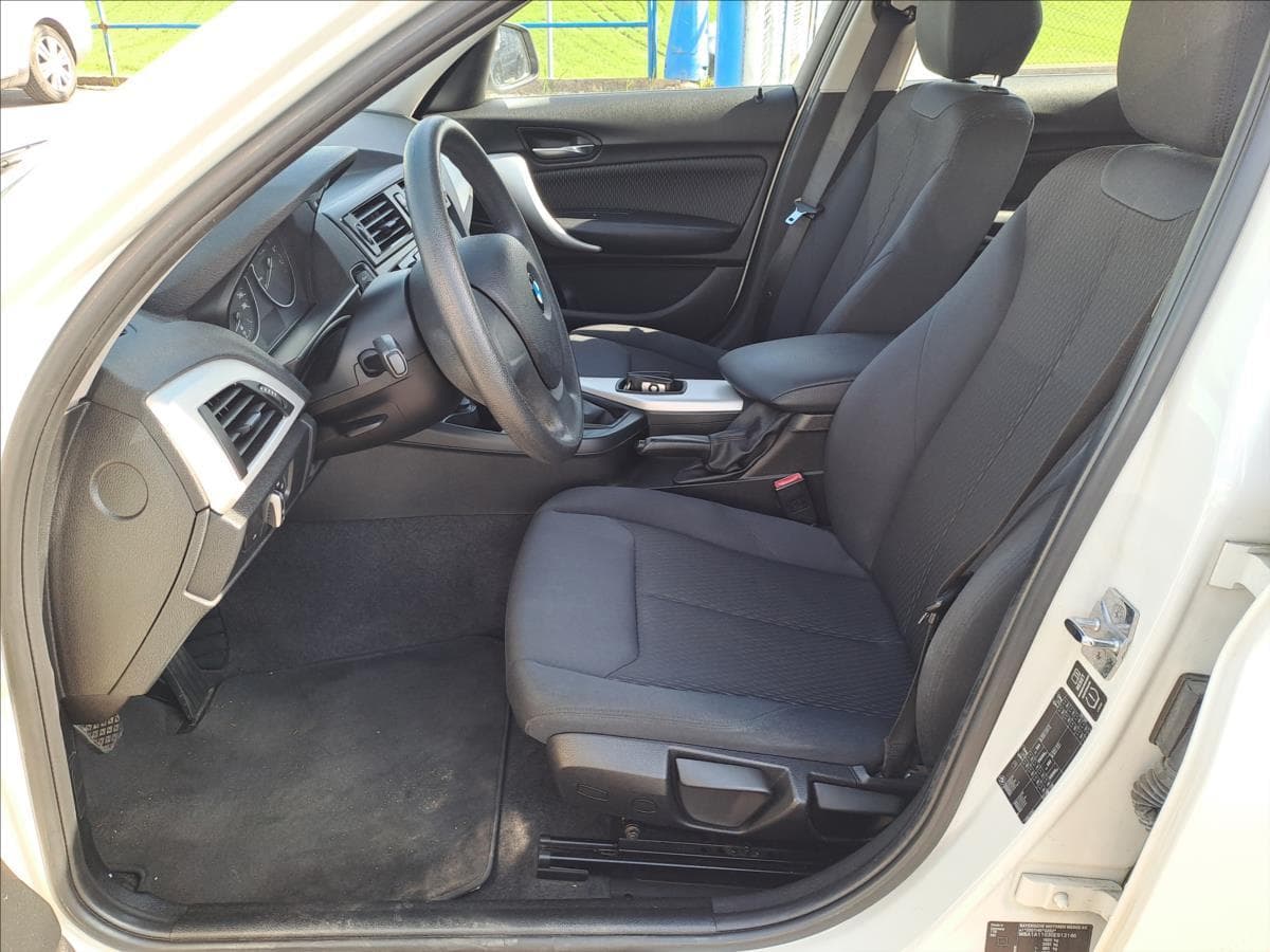 2012 BMW 1-SERIES - 5