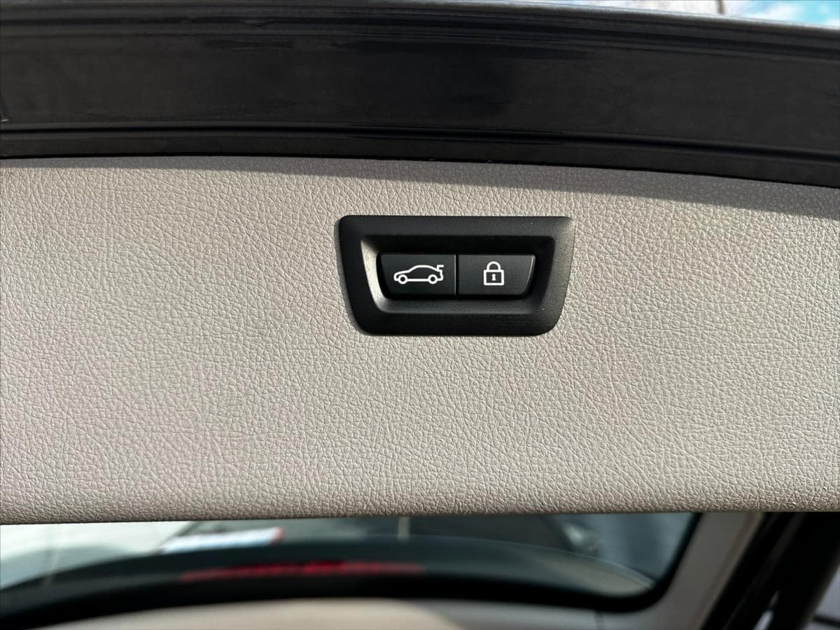 2017 BMW 3-SERIES - 16