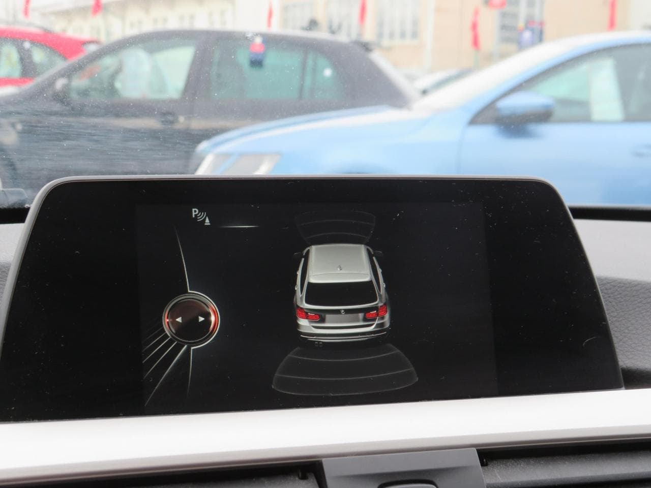 2017 BMW 3-Series - 19