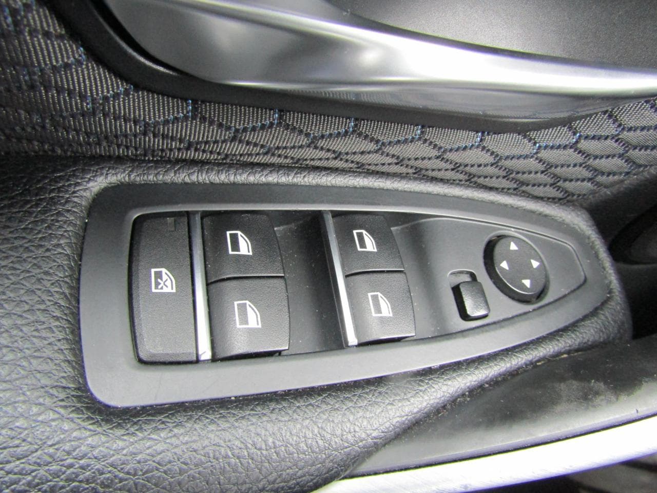 2016 BMW 3-SERIES - 12
