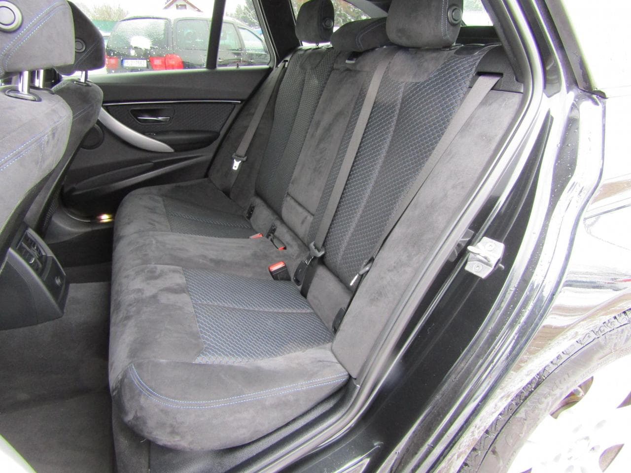 2016 BMW 3-SERIES - 10