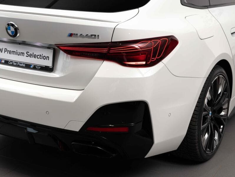 2025 BMW 4-SERIES - 9