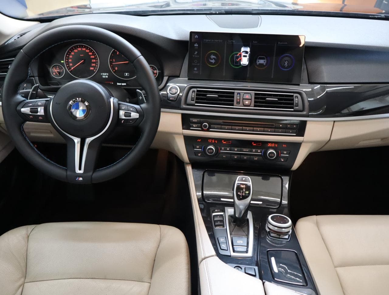 2012 BMW 5-Series - 10